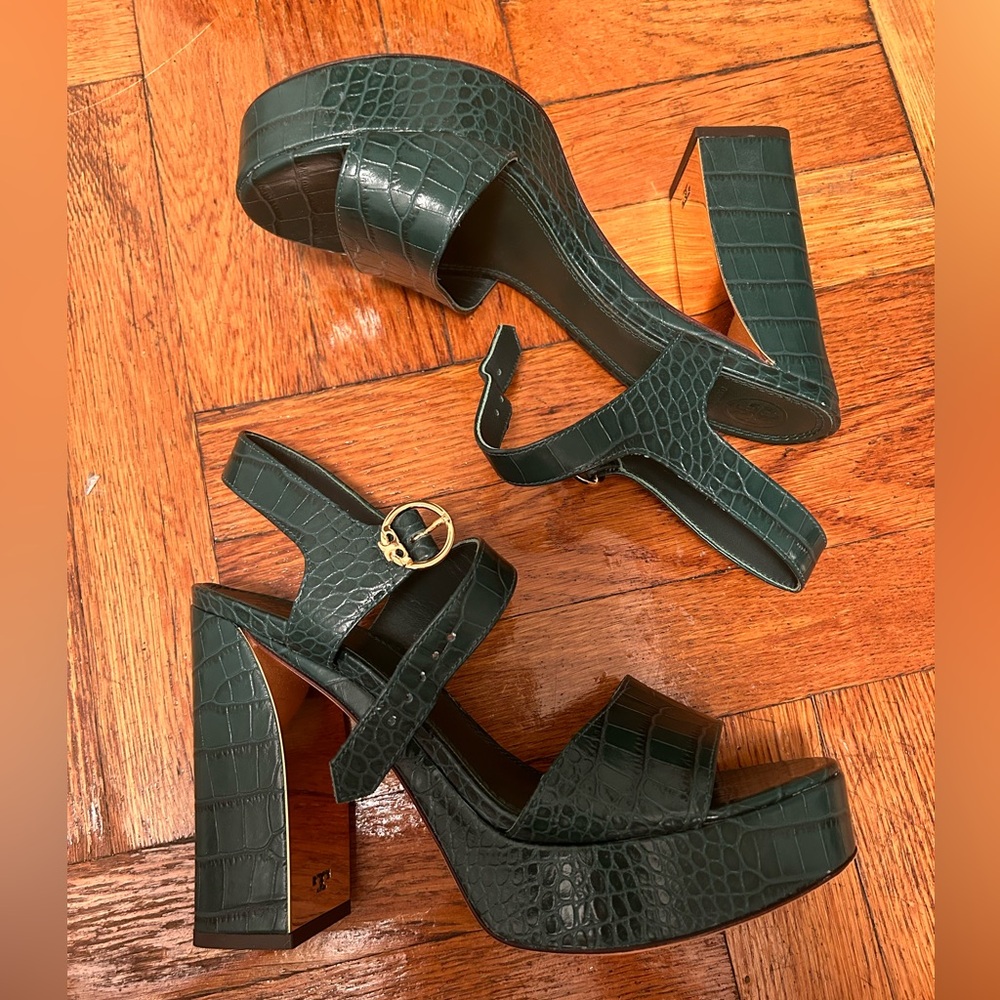 Green Tory Burch Heels